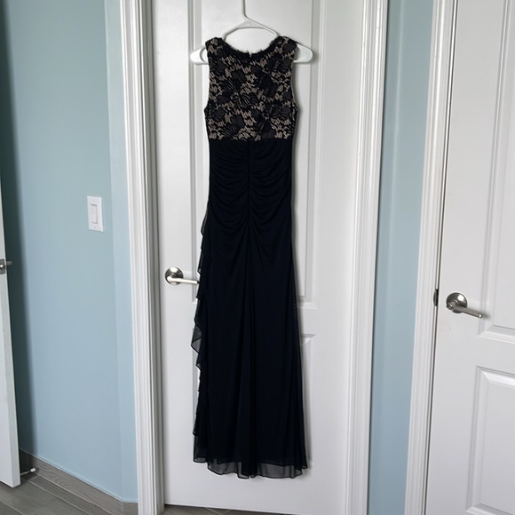 Size 6 formal gown from Betsy Adam (Macys) - Picture 7 of 7